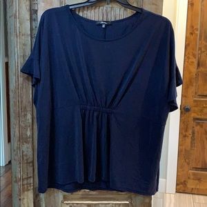 Navy top